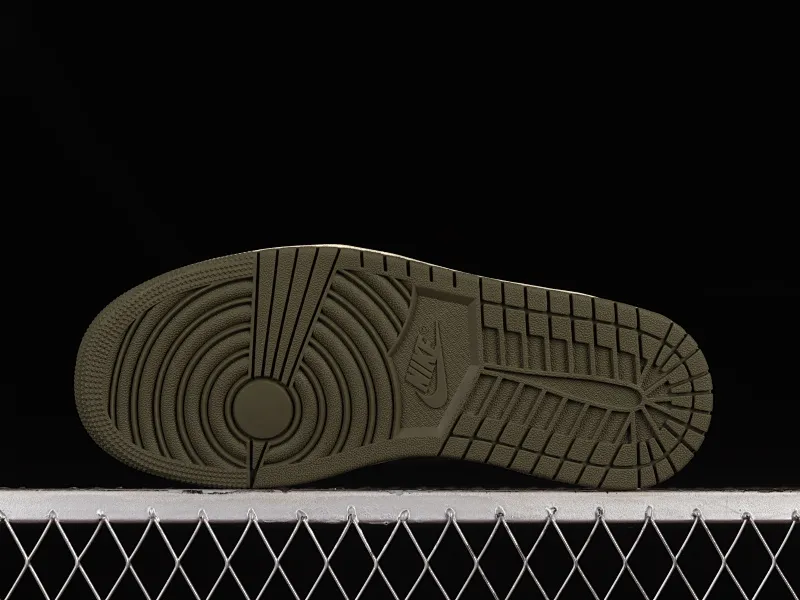 All Categories Air Jordan Jordan Series Basketball Shoes Air Jordan 1 Low OG Version Travis Scott x Air Jordan 1 Low OG AJ1 Joe 1 Joint Overhead DZ4137-106